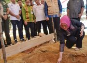 Pemkot Kendari Bangunkan Kembali Rumah Petugas Kebersihan Korban Kebakaran TPAS Puuwatu