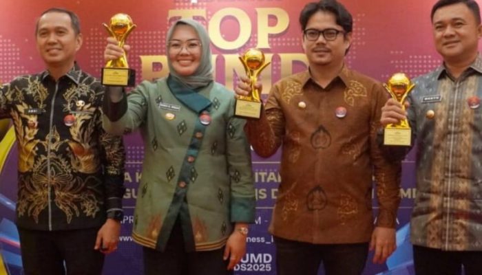 Siska Karina Imran Raih Penghargaan TOP Pembina BUMD 2025 Bintang 4