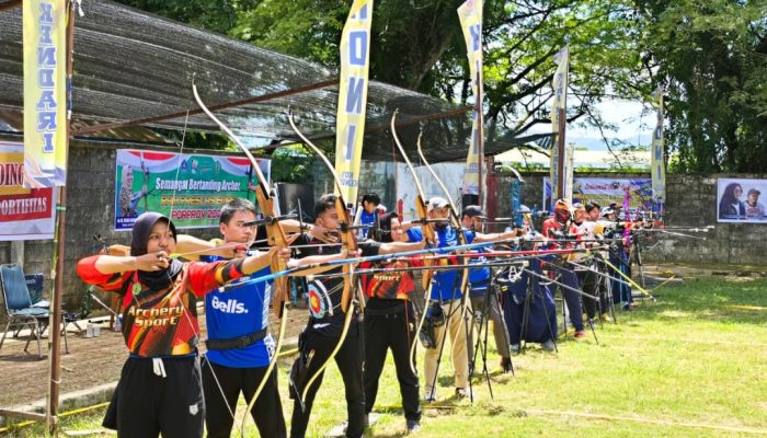 Atlet Luar Kota Ramaikan Kejuaraan Panahan Walikota Cup I 2025 di Kendari