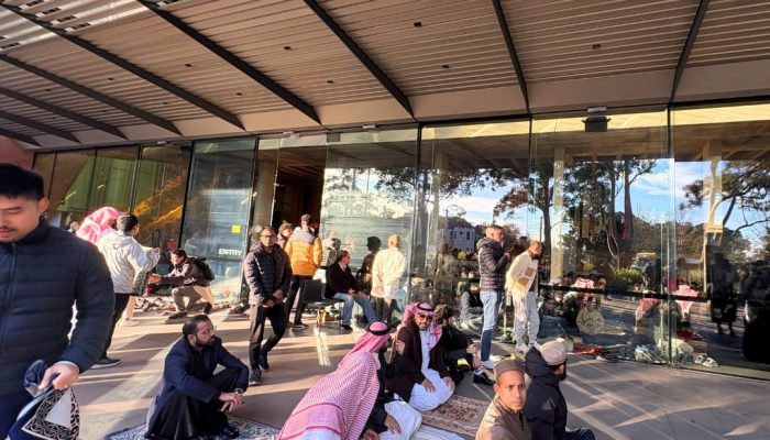Momen Mahasiswa Asal Sultra Rayakan Lebaran Perdana di Australia, Tetap Kuliah Usai Salat Id