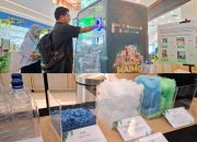 Menjajal Mesin ‘ATM’ Sampah di Sultra Maimo 2025, Panen Cuan Dari Sampah Plastik