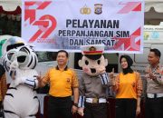 Warga Nikmati Layanan Publik Gratis di Ajang Car Free Day Polda Sultra Sambut Hari Bhayangkara