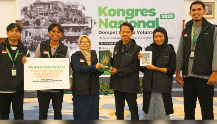 Giat Beri Bantuan Kemanusiaan, Dompet Dhuafa Volunteer Sultra Raih Penghargaan Chapter Terkolaboratif se-Indonesia