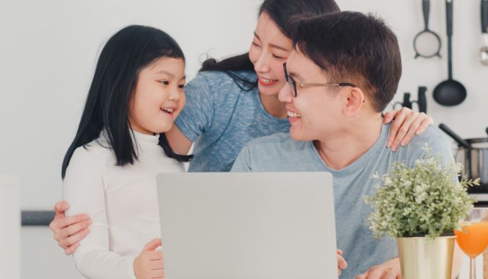7 Skill yang Wajib Orang Tua Ajarkan Kalau Mau Anak Sukses