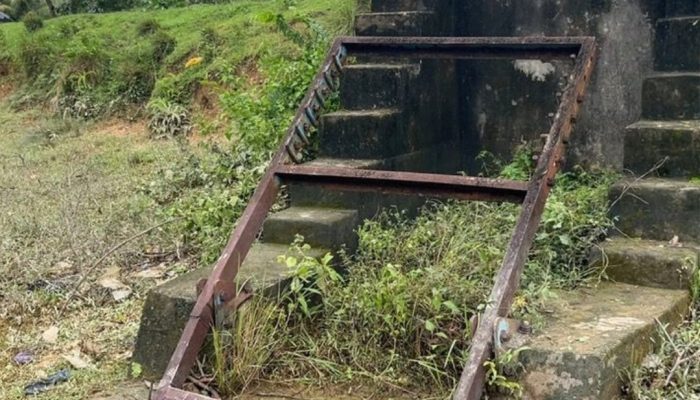 Penampakan pintu tanggul Sungai Wanggu yang dicuri/dirusak.