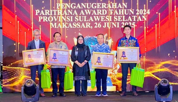 Kalla Toyota Peringkat 1 Paritrana Award Sulsel Dari Kemenko PMK