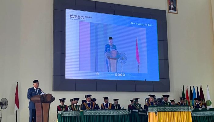 ASR Titip Pesan Lewat Sekda Asrun Lio ke Wisudawan UM Buton