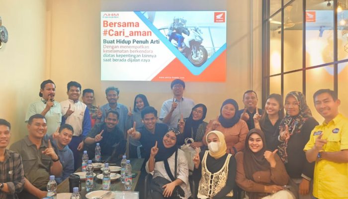 Asmo Sulsel Bekali Jurnalis Kendari Edukasi Safety Riding Jelang Honda One Make Race 2025