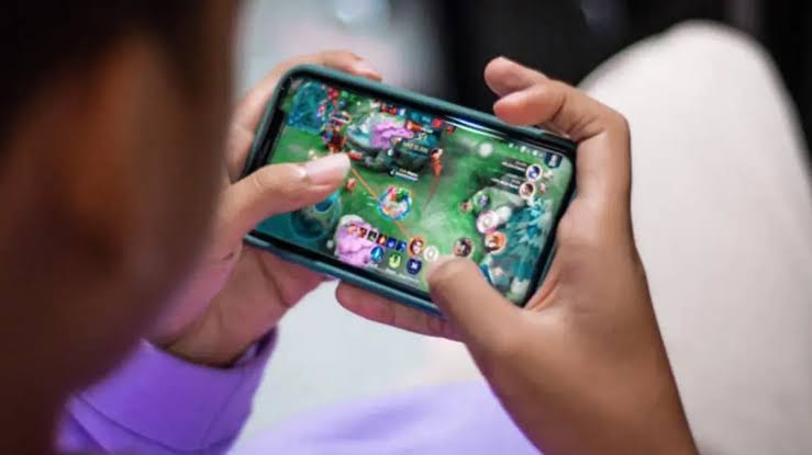 Hati-hati, Kecanduan Game Online Bisa Pengaruhi Otak Seperti Narkoba