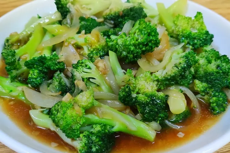 SAYUR BROKOLI