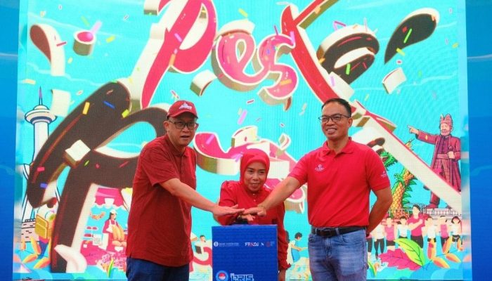 Kick Off QRIS Jelajah Budaya Indonesia Sultra di Pesta Rakyat Claro, Dimeriahkan Bazar UMKM