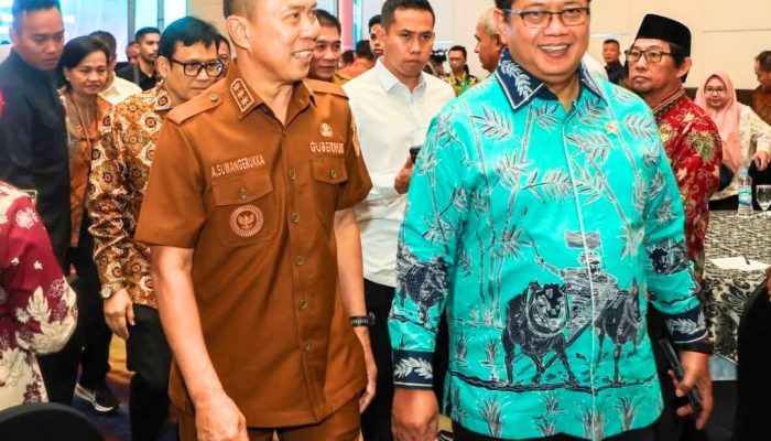 ASR ke Wamen: Sultra Tampung 275.786 Jiwa Transmigran, Menyebar di 10 Kabupaten