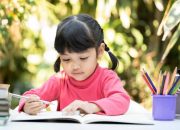 Bukan Sekolah Mahal, Ternyata Ini Rahasia Anak Pintar Menurut Ahli
