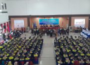 Jelang Transformasi Jadi Universitas, STIKES Pelita Ibu Kendari Wisuda 186 Mahasiswa