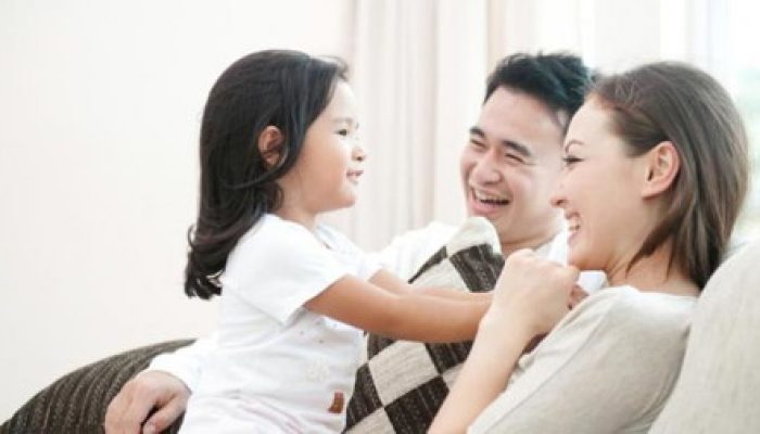 Mengenal Aturan Parenting 25 1-Menit, Bisa Buat Anak Terbuka Tanpa Kewalahan