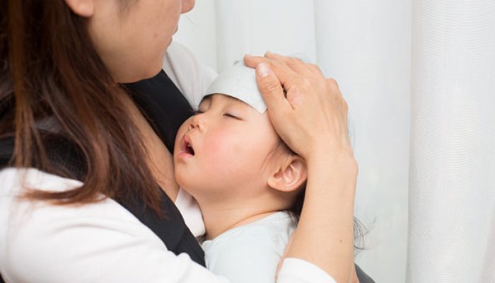Ternyata Anak Boleh Makan Es Krim saat Demam! Ini Penjelasan Dokter