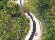 Jalan Provinsi di Butur mulus teraspal.
