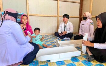RSUD Koltim Terjunkan Dokter Spesialis Anak, Intervensi & Pengelolaan Gizi di Desa Taosu