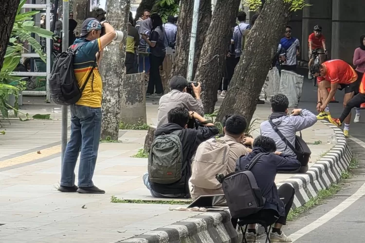 Komdigi: Ambil Foto Harus Izin Sebelum Beredar di Internet