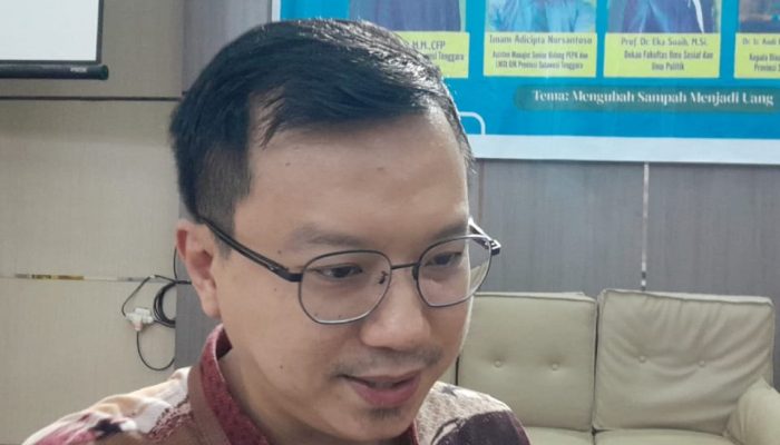 Sampah Jadi Investasi, BEI Sultra Dukung Terobosan Bank Sampah FISIP UHO