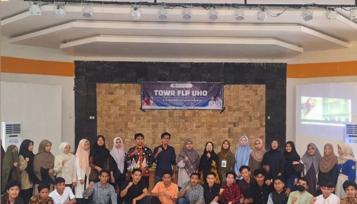 FLP Sultra Resmikan Ranting Baru di UHO, Siap Cetak Penulis Muda Kampus