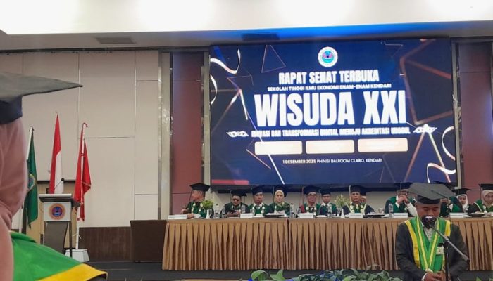 STIE Enam-Enam Kendari Kukuhkan 409 Lulusan dari Program Magister hingga Sarjana