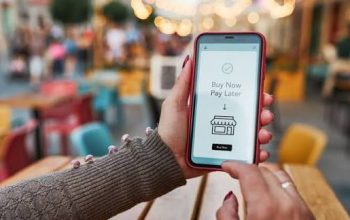 OJK Luncurkan Aturan Buy Now Pay Later (BNPL)