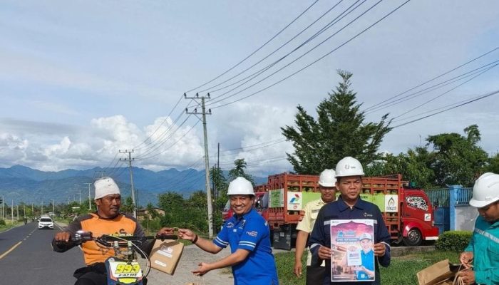 Pertamina Patra Niaga Turun ke Jalan Bagikan 3.300 Takjil Gratis di Sulawesi