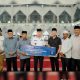 Bank Sultra Salurkan Zakat Maal Rp151,8 Juta Lewat BAZNAS di Masjid Al-Kautsar Kendari